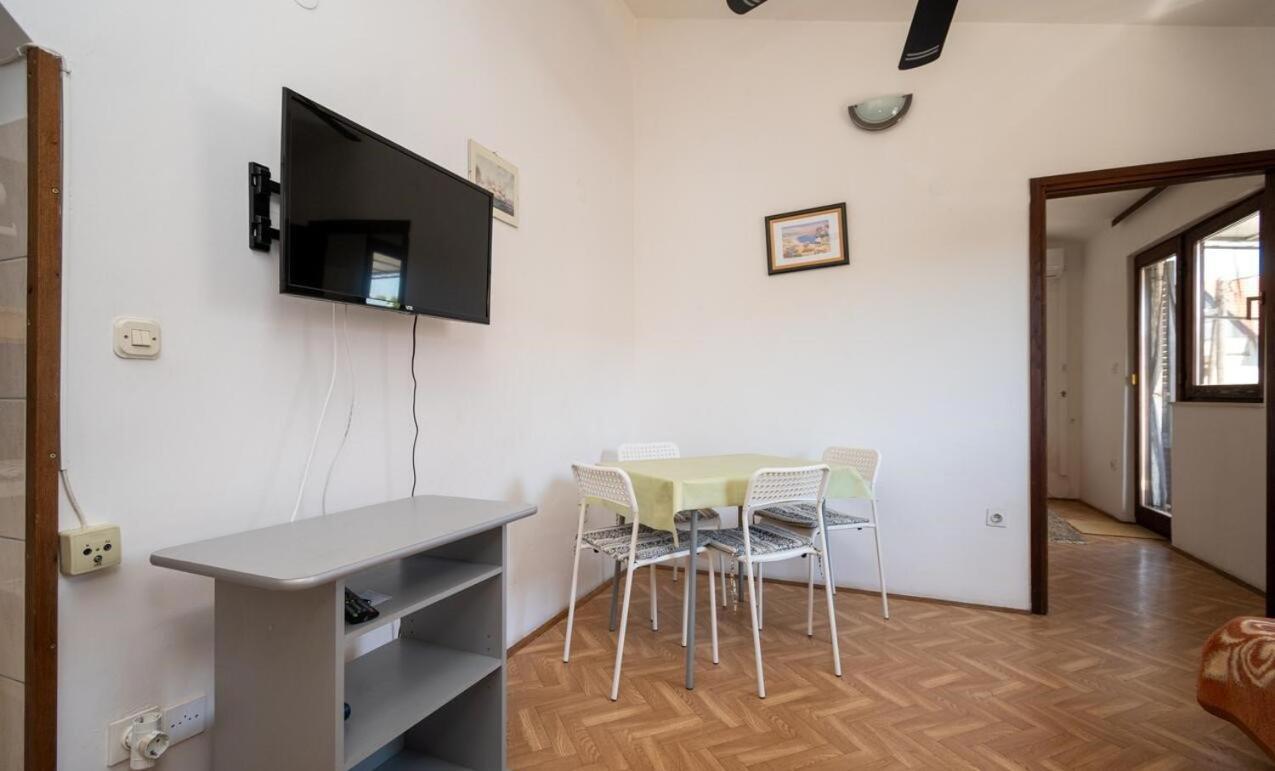 Apartmani Nik 비빈제 외부 사진